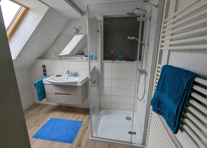 Altmark - Haus Am Hang Mit Garten Bed & Breakfast *